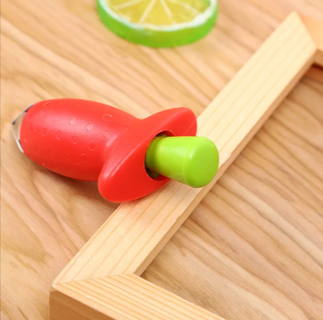 Strawberry Huller & Tomato Stem Remover — One-Click Stainless Steel Claw Tool